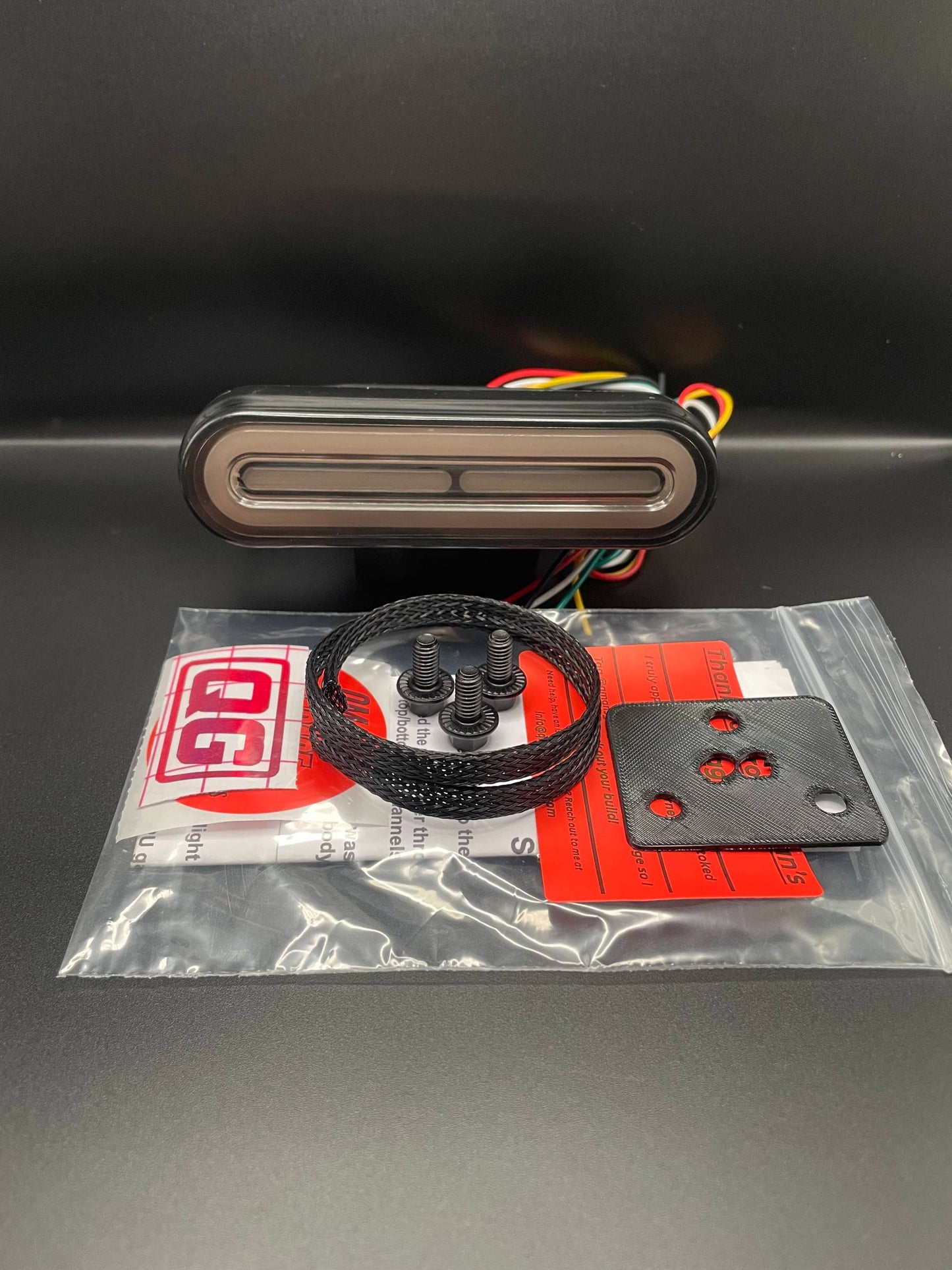 Oval Fender Mount Taillight Kit