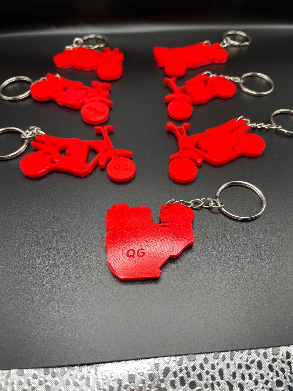 Minibike Keychain Bundle – 6 Frames + 1 Engine!