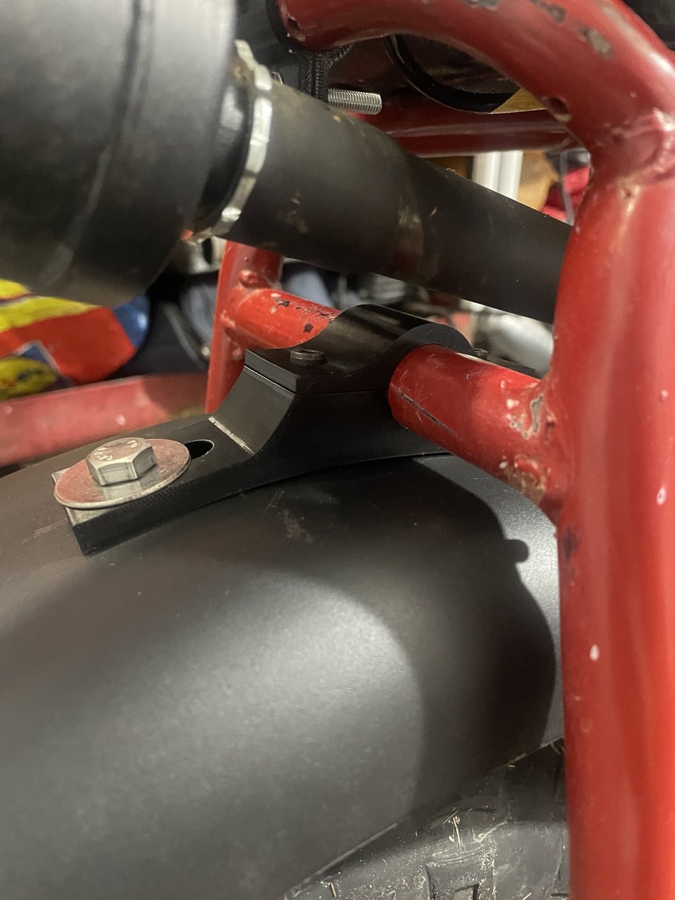 CT100U Rear Fender Mount Fix Kit